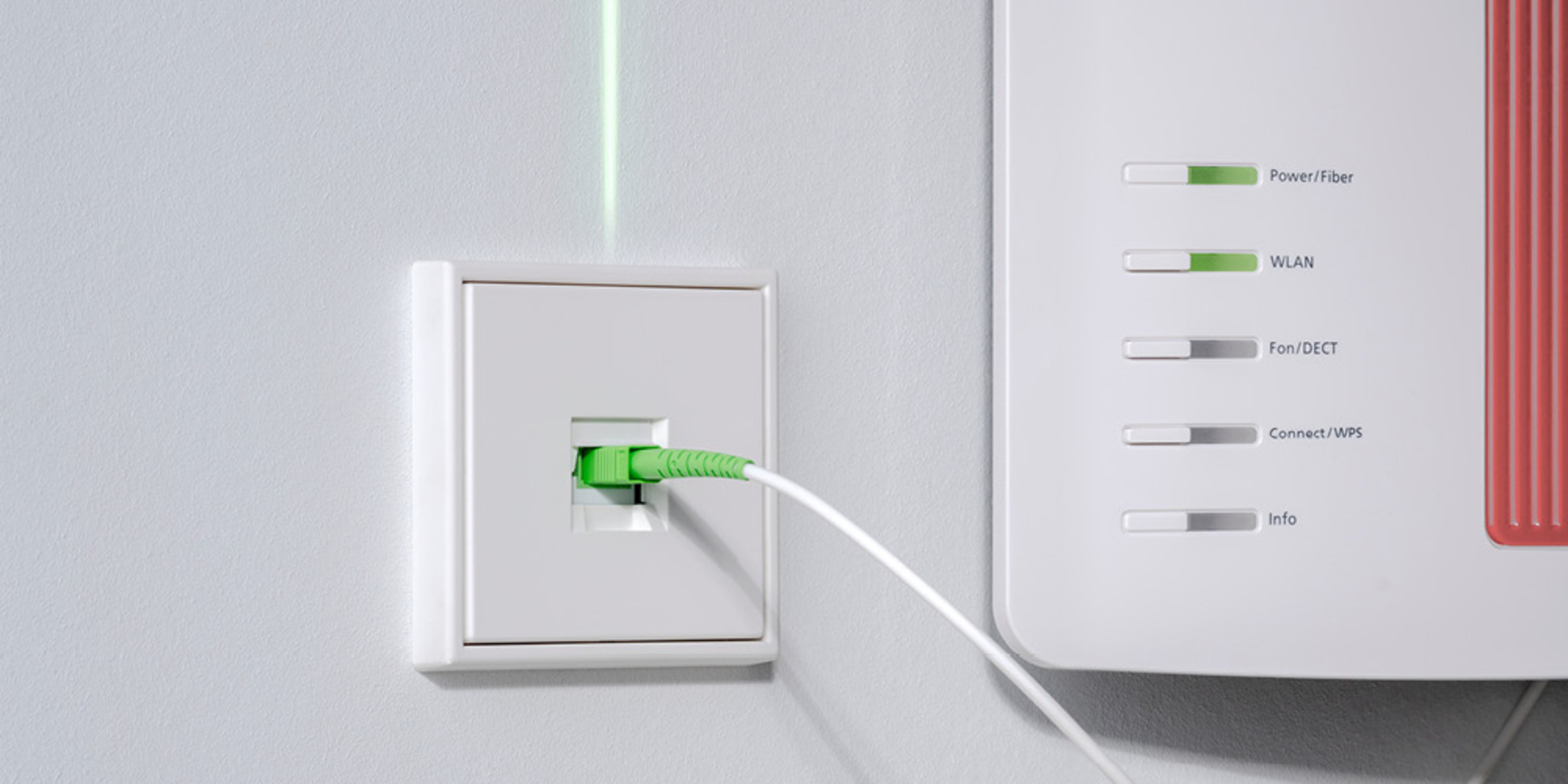 Die neuen Glasfaser-Anschlussdosen bei AC Elektro GbR in Billigheim-Ingenheim